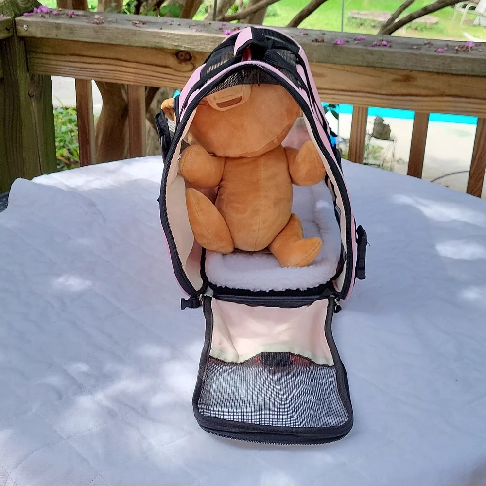 Dog or cat carrier, pink, padded bottom, zippered vents, sz S